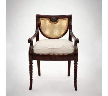 Ghế Emily armchair