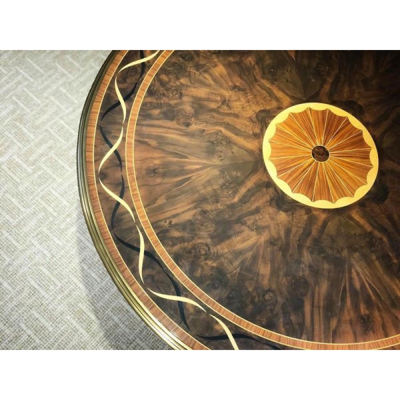 lthorp Circle Dining Table 