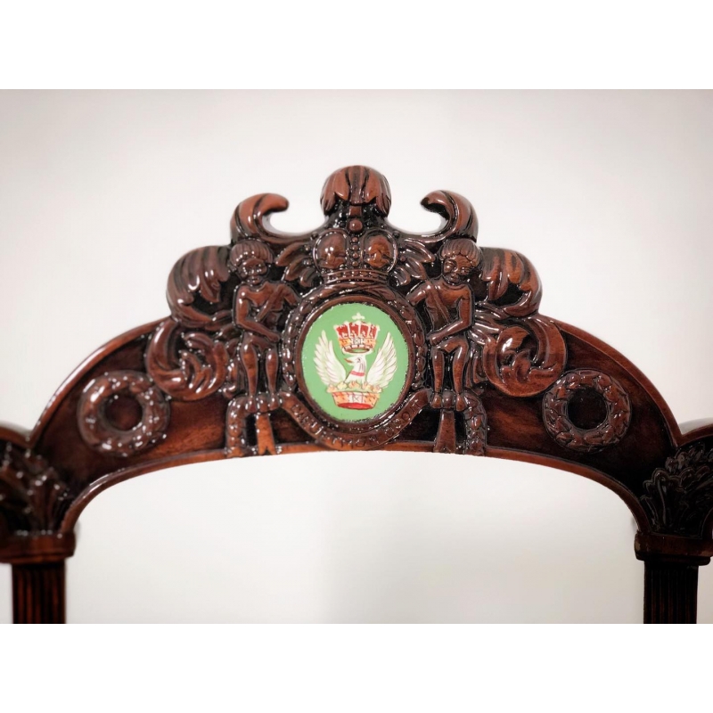 Ghế Victory ArmChair (da vàng)