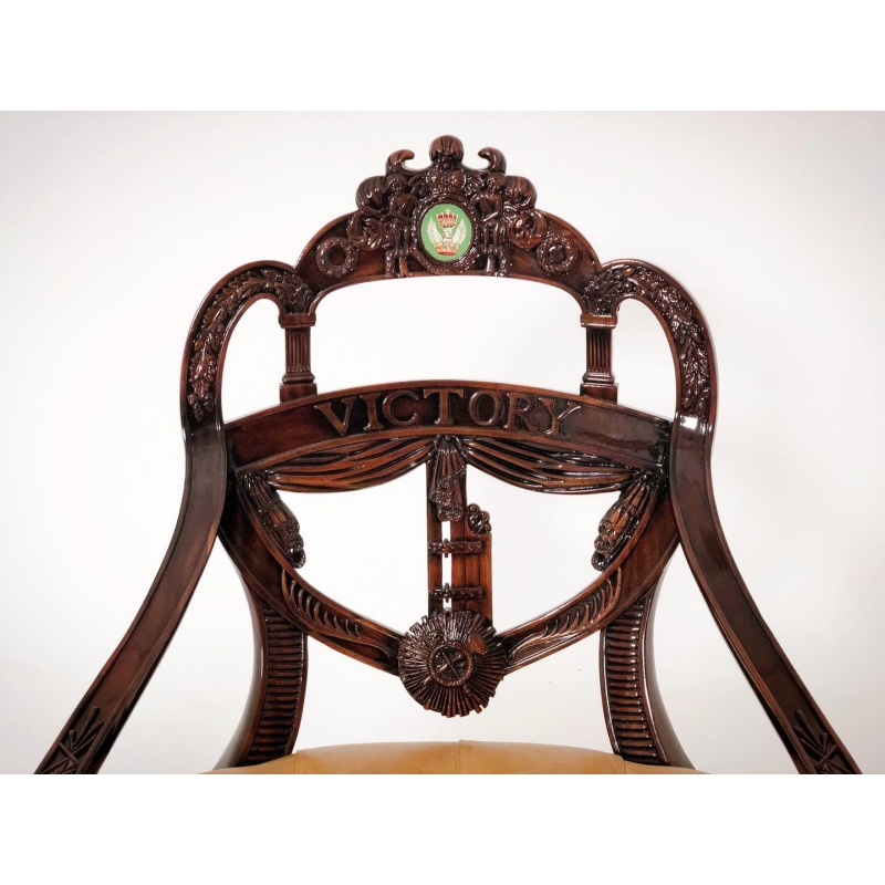 Ghế Victory ArmChair (da vàng)