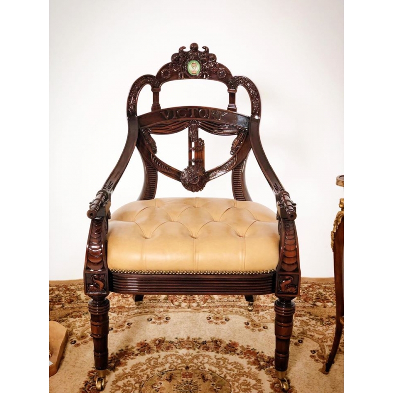 Ghế Victory ArmChair (da vàng)