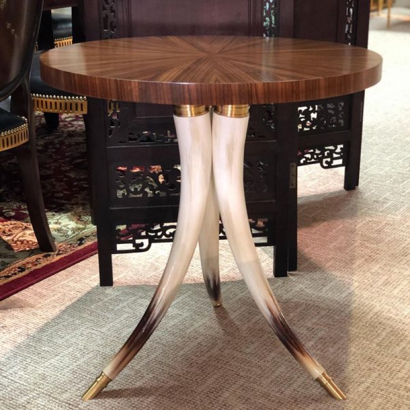 TA Fauxhorn sidetable 