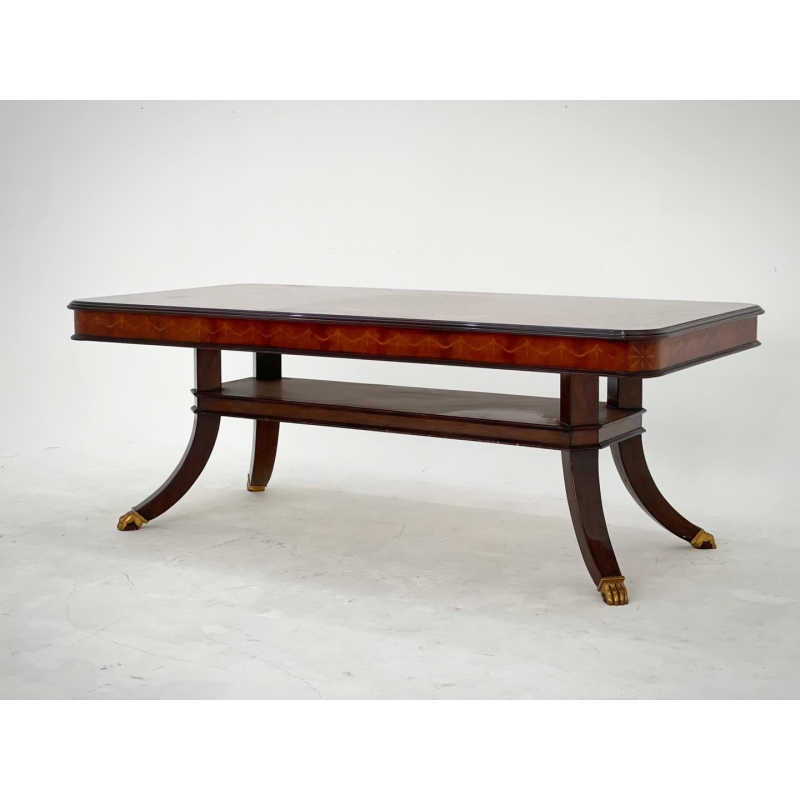 Lion steep dining table