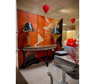 Art-deco Lacquer console