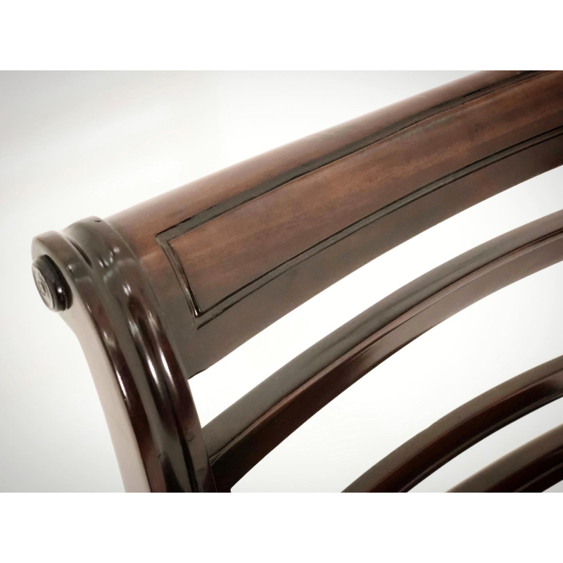 Sidechair 040221