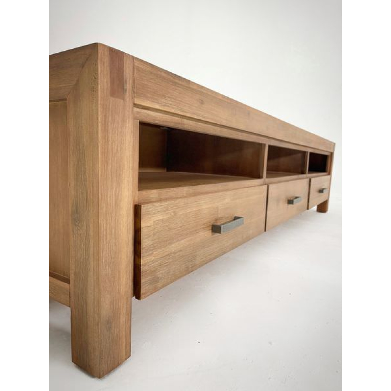  Tủ tivi Chester 2,1m