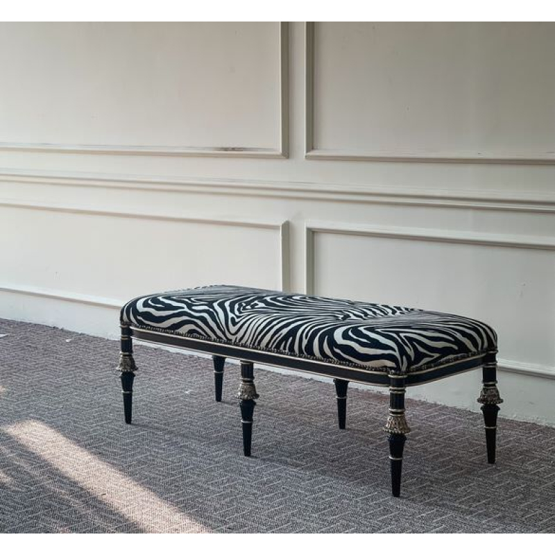 Bench Zebra