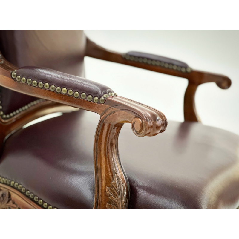 Nostalgia armchair SH30 - Màu Mận Chín 