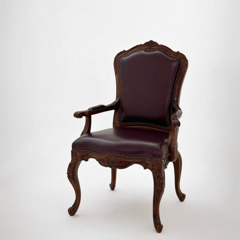 Nostalgia armchair SH30 - Màu Mận Chín 