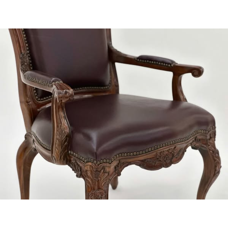 Nostalgia armchair SH30 - Màu Mận Chín 