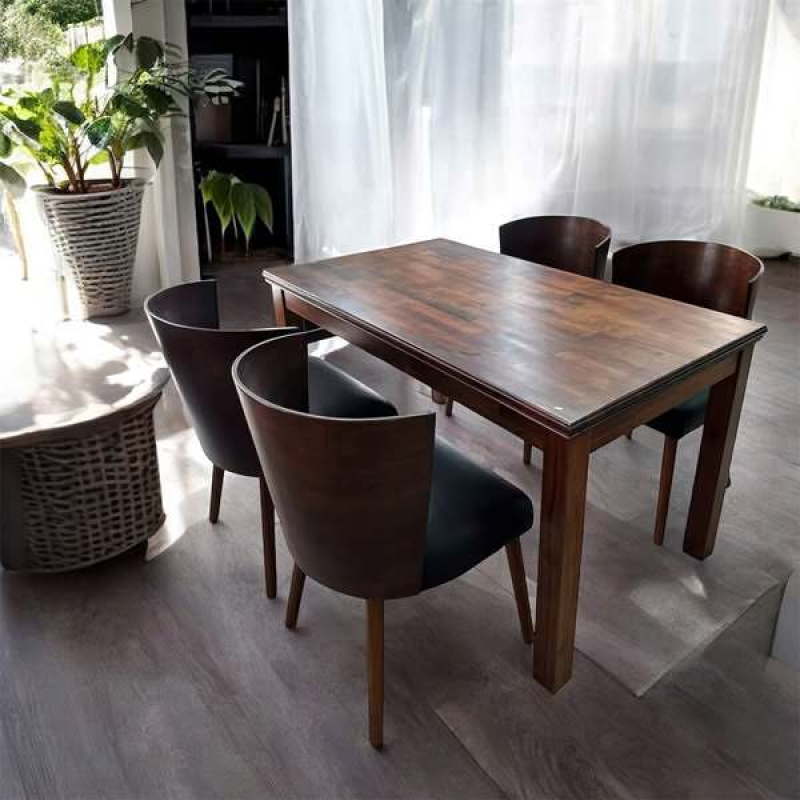 Bộ bàn ghế ăn óc chó lưng cong 