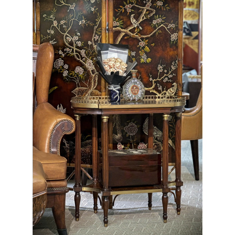 	Parfait Accent Table