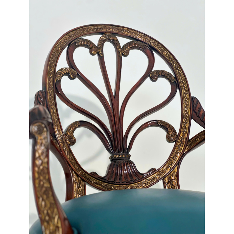 BP Ghế đuôi công