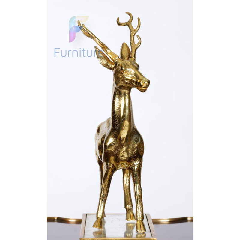 Hươu đồng The Golden Deer