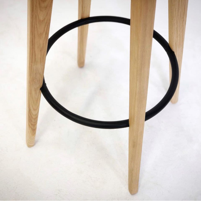 Major bar stool