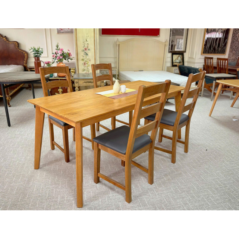 Bộ bàn ăn sồi Korea